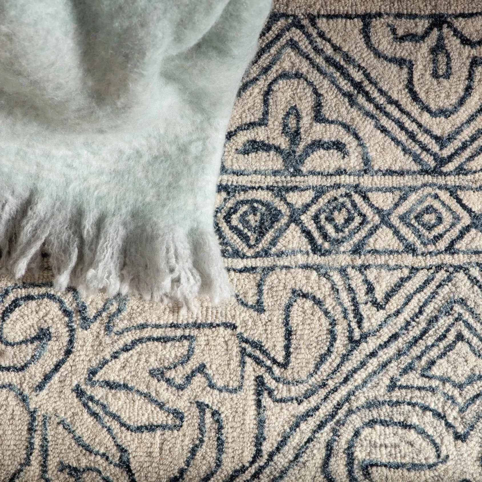 Almira Alr01 Carmen Blue/Light Grey Rug