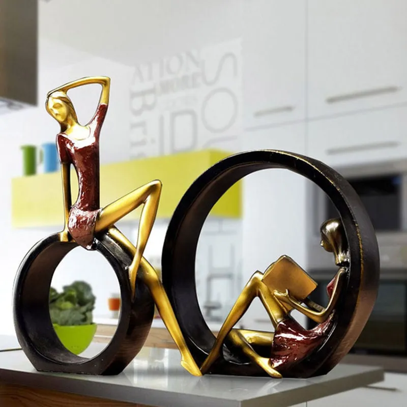 Creative European Miniature Modern Girl Figurines